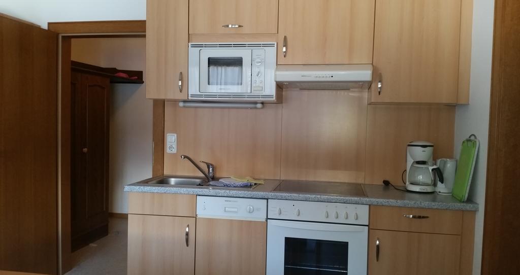 Ferienwohnung Haus Tuxerklamm Finkenberg Zimmer foto